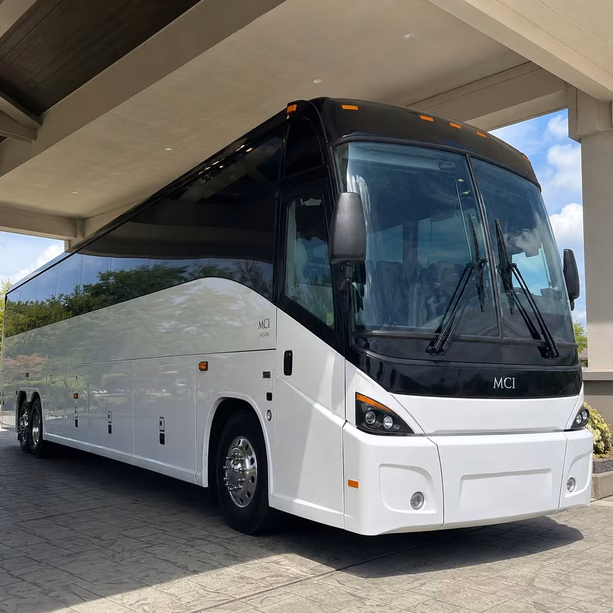 check out how easy group airport transfers are for topeka events and conventions