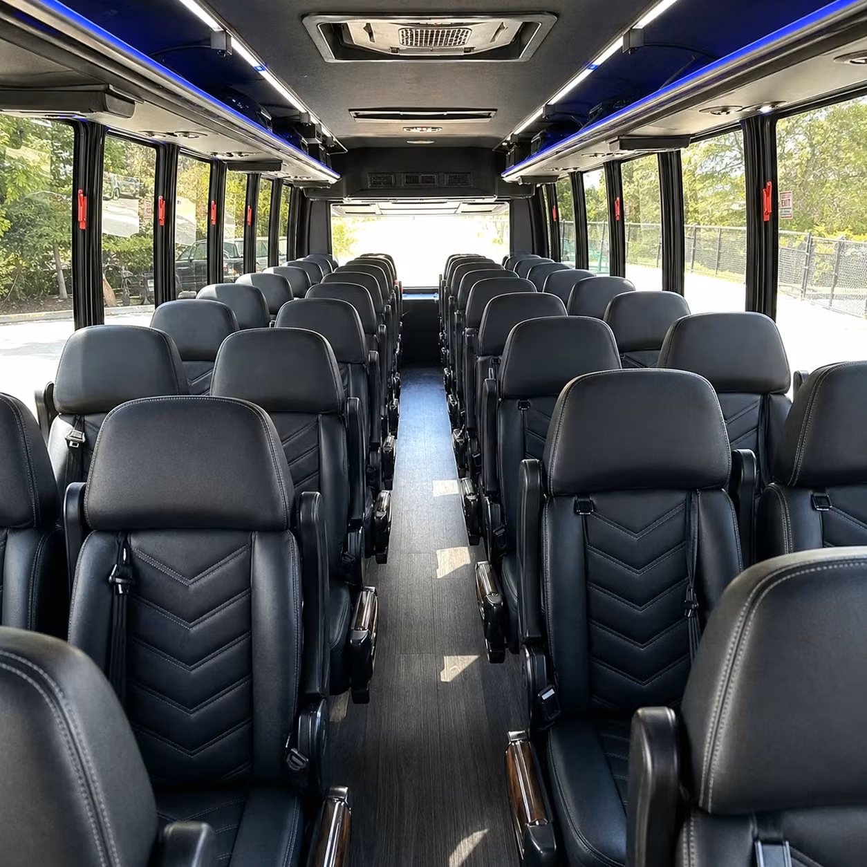 minibus rentals for topeka zoo field trips and gage park excursions
